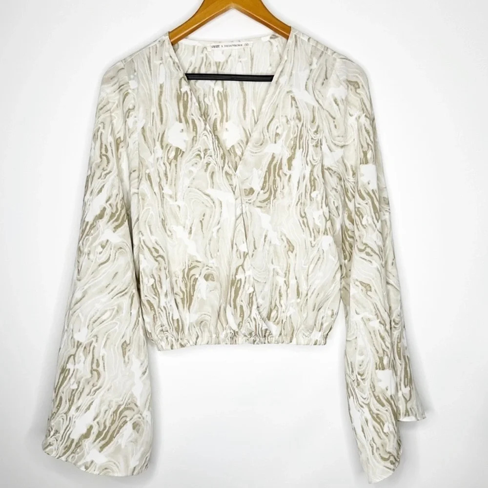 12th Tribe x TheSaltyBlonde Faux Wrap Bell
Sleeve Top Size Medium